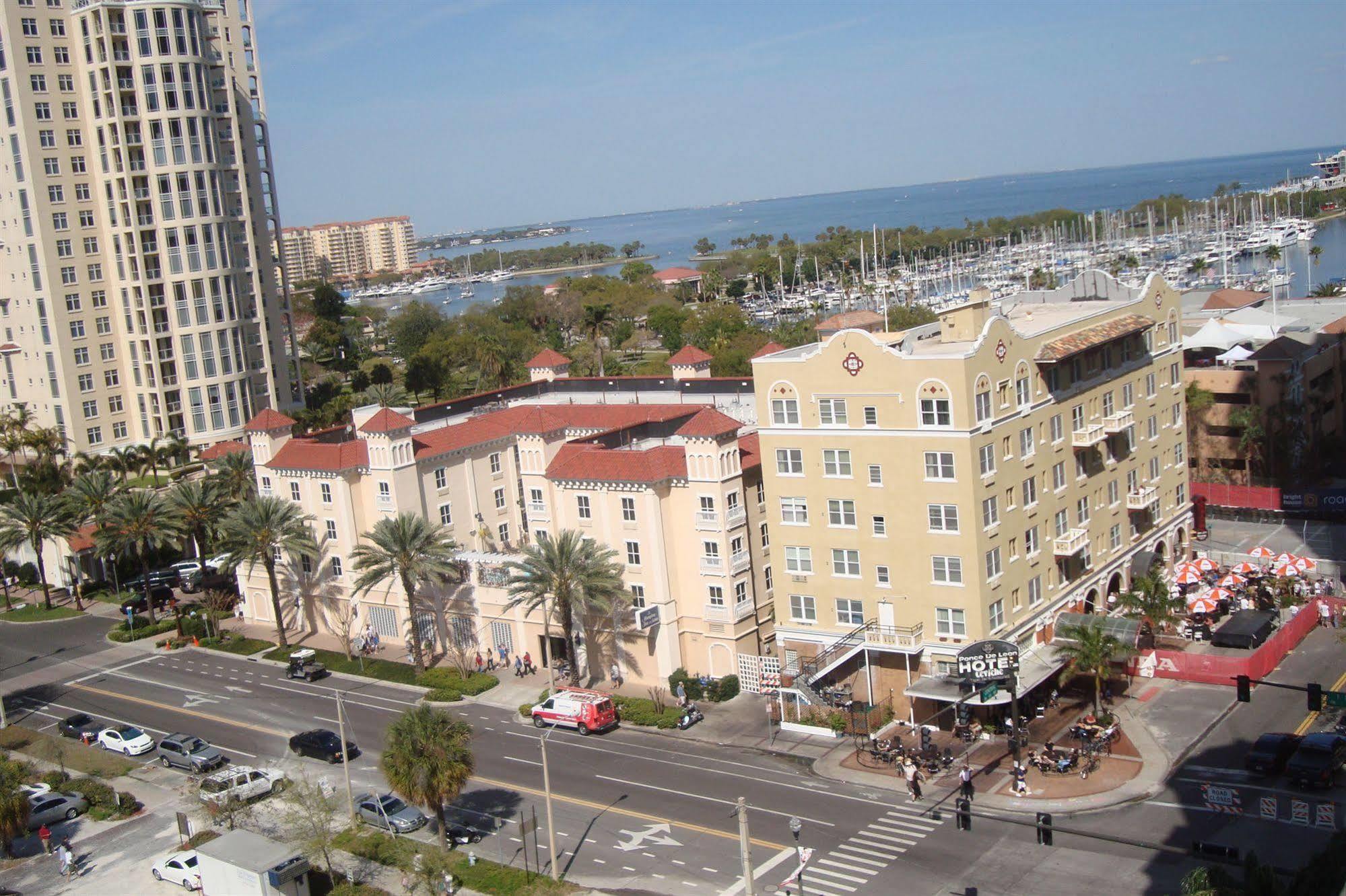 Ponce De Leon Hotel St. Petersburg Exterior photo